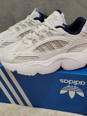 adidas Kids White and Navy Chunky Mesh Sneakers